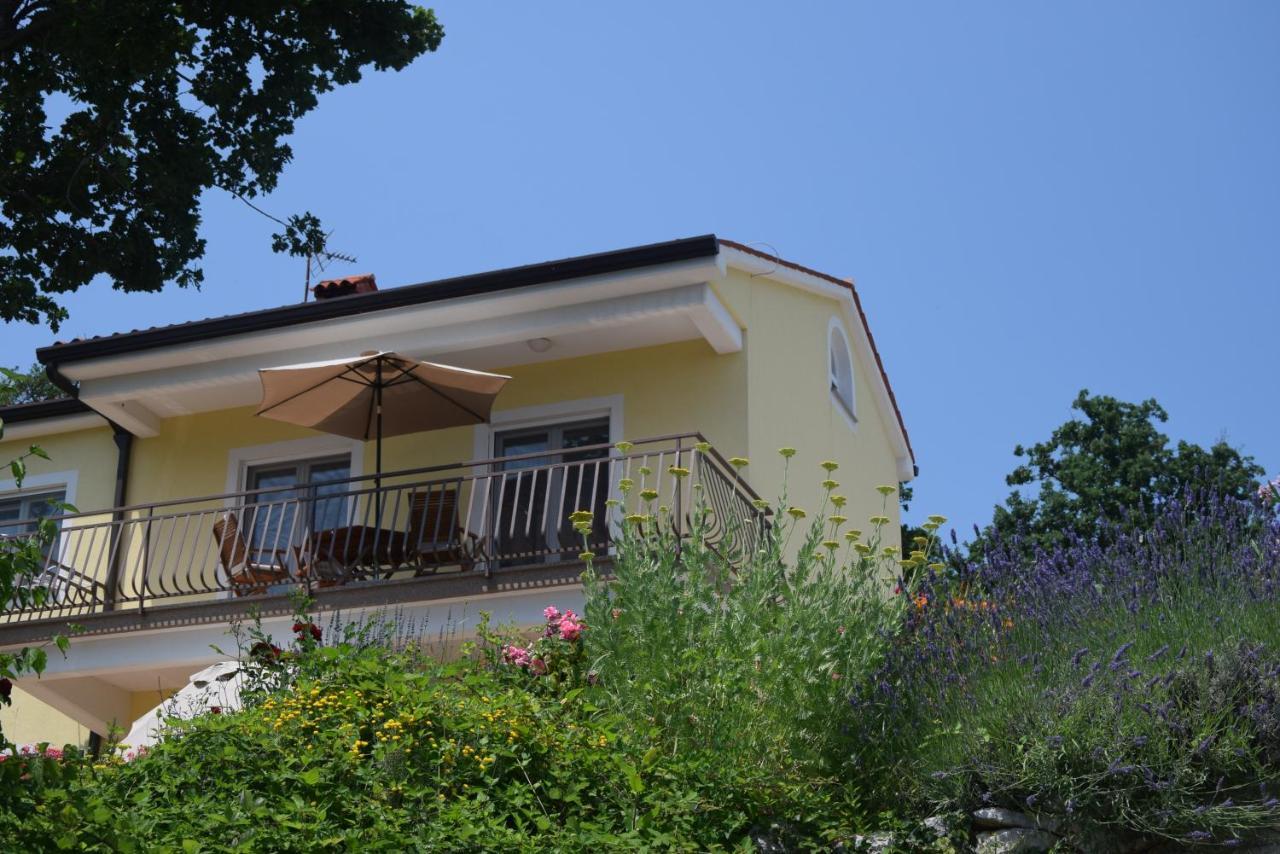 Apartments Sandra Brsec Luaran gambar