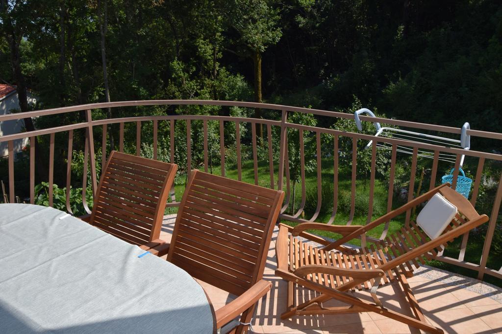 Apartments Sandra Brsec Luaran gambar